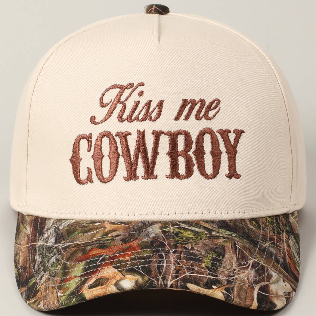 Kiss Me Cowboy Embroidery Two-Tone Cap: CAMO-BLACK / ONE SIZE