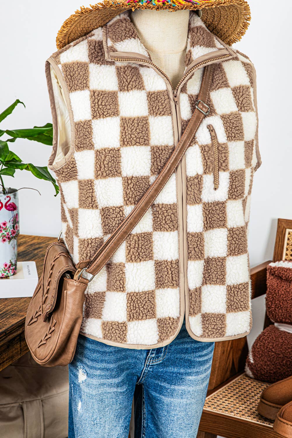 Fashion-W Checkered Sherpa Collared Jacket Vest: Black / Missy / L