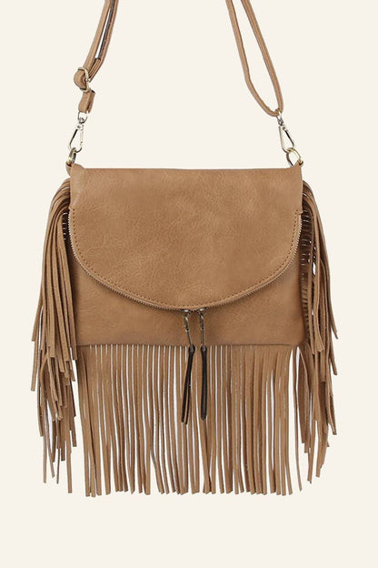 Envelope Flap Fringe Crossbody Bag: MC