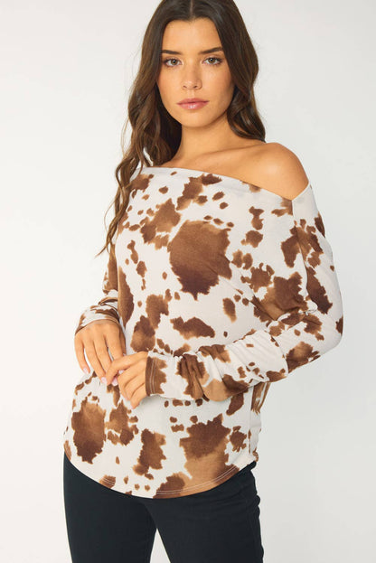 ST3008-F - JERSEY COW PRINTED BOAT NECK TOP: Brown / L