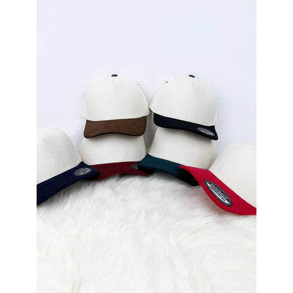 Two Tone Corduroy Snap Back Baseball Cap: BROWN/CREAM / ONE(6)