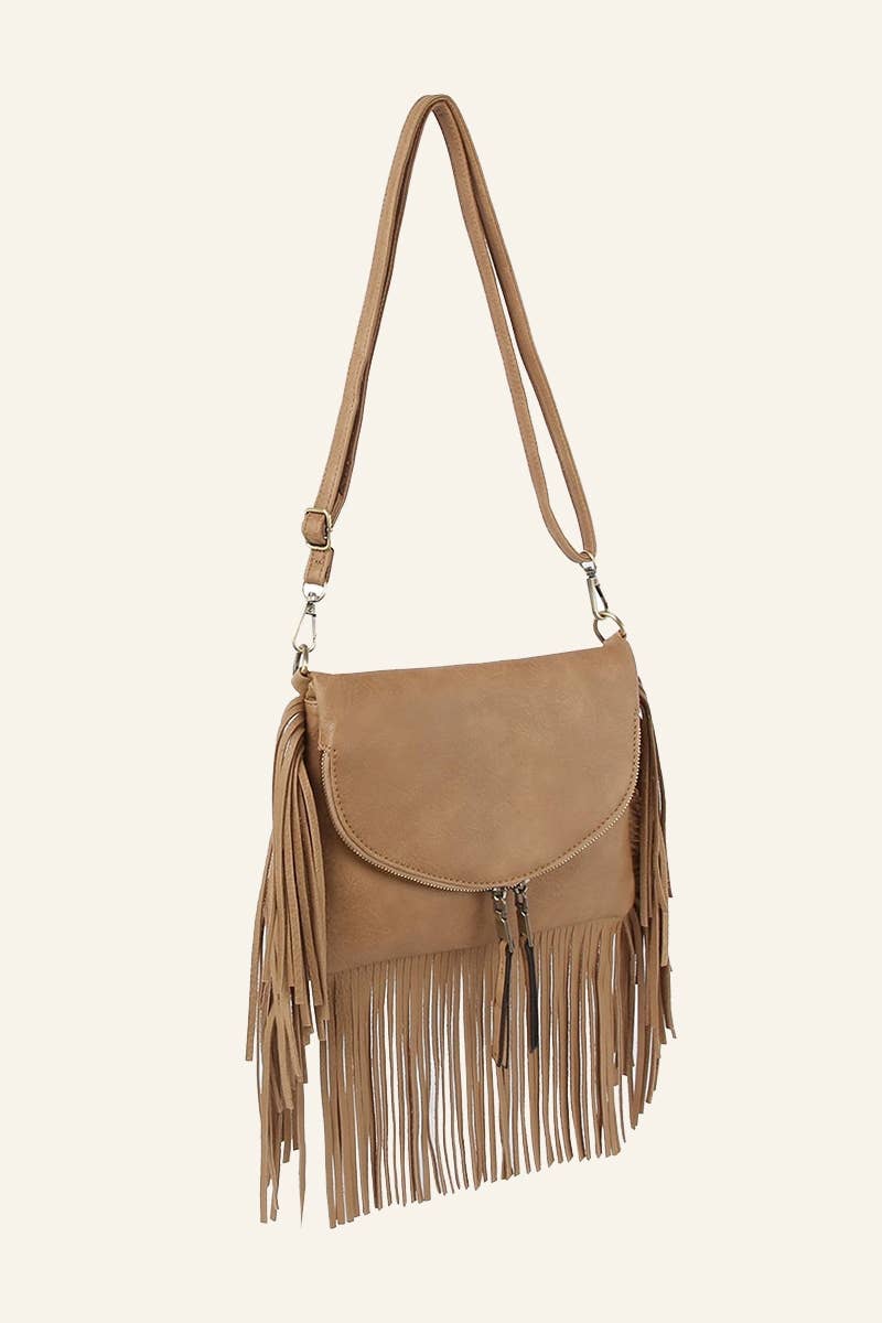 Envelope Flap Fringe Crossbody Bag: MC