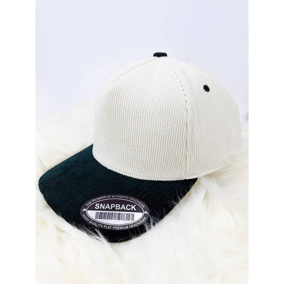 Two Tone Corduroy Snap Back Baseball Cap: BROWN/CREAM / ONE(6)