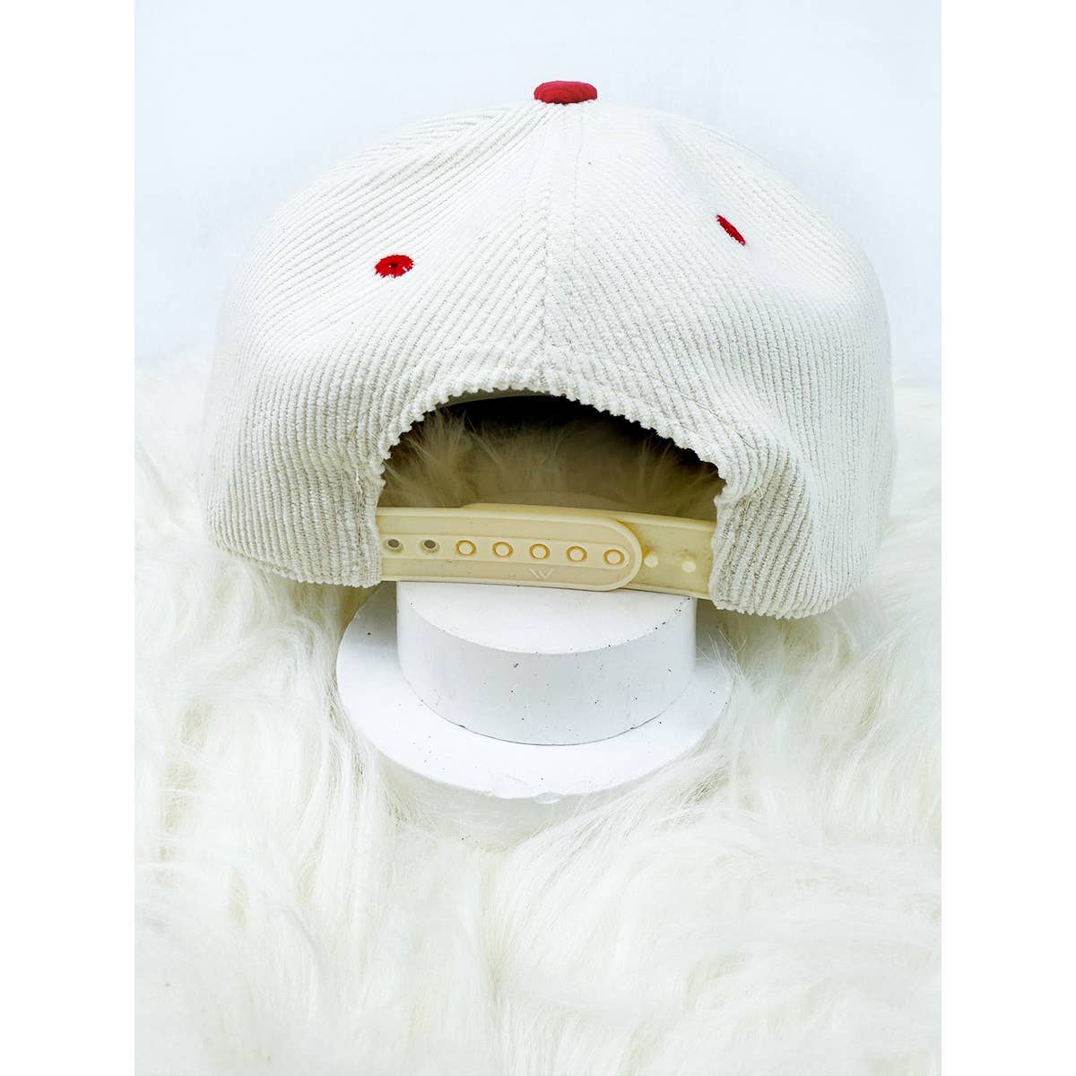 Two Tone Corduroy Snap Back Baseball Cap: RED/CREAM / ONE(6)