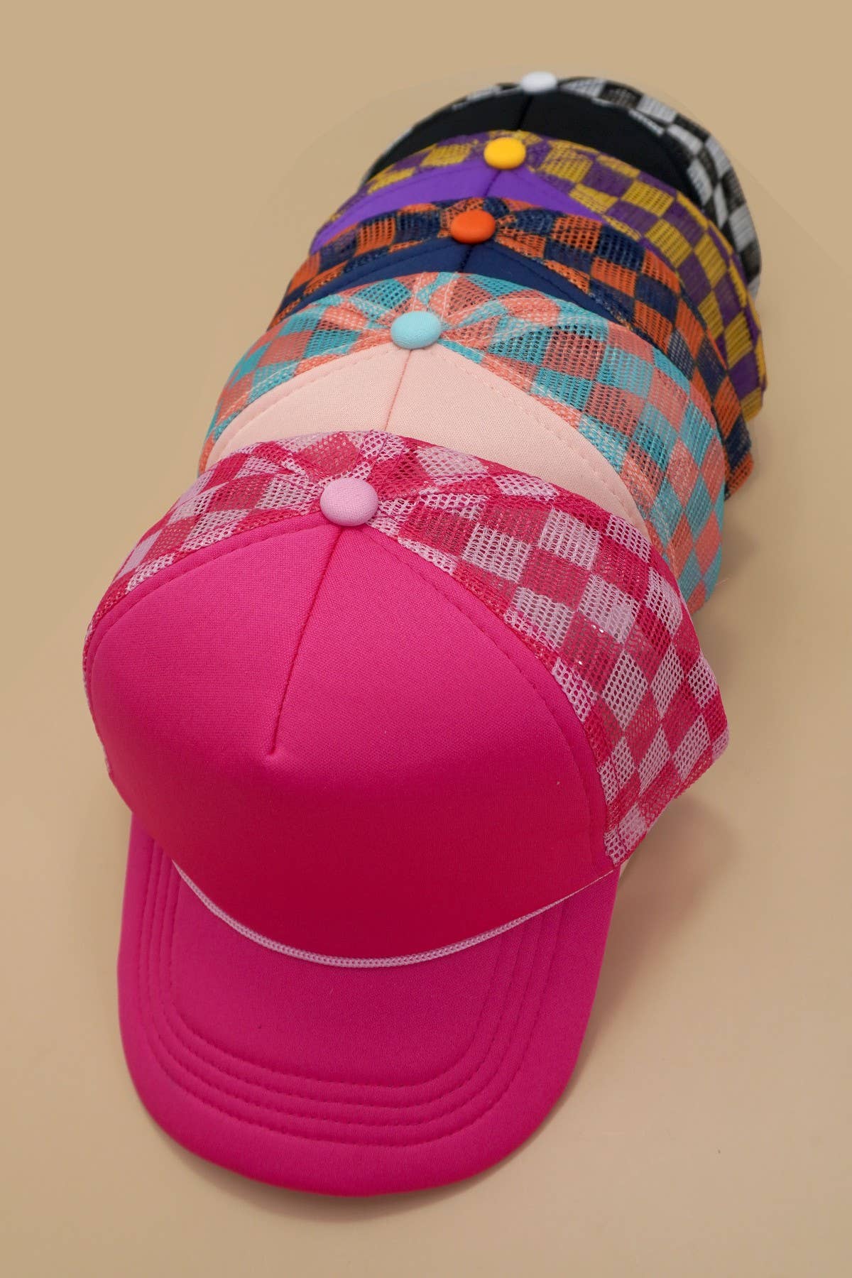 TRUCKER HAT CHECKER FOAM FRONT MESH BACK CAP | 40HW726: White