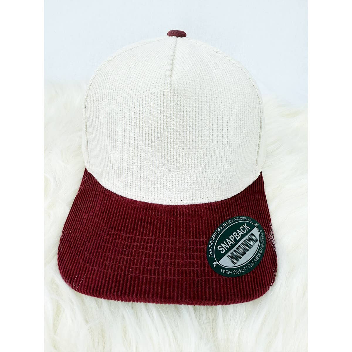 Two Tone Corduroy Snap Back Baseball Cap: RED/CREAM / ONE(6)